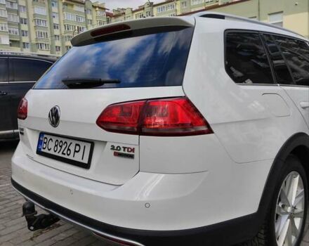 Белый Фольксваген Golf Alltrack, объемом двигателя 1.97 л и пробегом 280 тыс. км за 14700 $, фото 33 на Automoto.ua