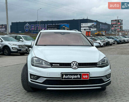 Белый Фольксваген Golf Alltrack, объемом двигателя 2 л и пробегом 287 тыс. км за 14540 $, фото 16 на Automoto.ua