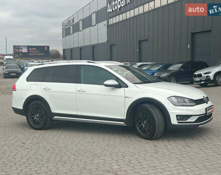 Белый Фольксваген Golf Alltrack, объемом двигателя 2 л и пробегом 287 тыс. км за 14540 $, фото 14 на Automoto.ua