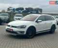 Белый Фольксваген Golf Alltrack, объемом двигателя 2 л и пробегом 287 тыс. км за 14540 $, фото 2 на Automoto.ua