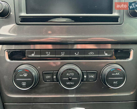 Белый Фольксваген Golf Alltrack, объемом двигателя 2 л и пробегом 287 тыс. км за 14540 $, фото 27 на Automoto.ua