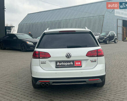 Белый Фольксваген Golf Alltrack, объемом двигателя 2 л и пробегом 287 тыс. км за 14540 $, фото 9 на Automoto.ua