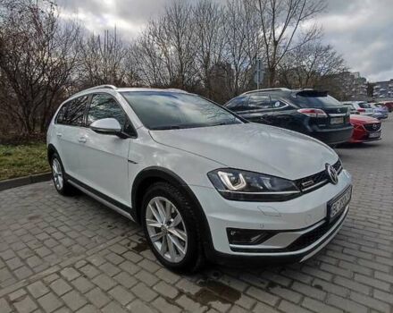 Белый Фольксваген Golf Alltrack, объемом двигателя 1.97 л и пробегом 280 тыс. км за 14700 $, фото 6 на Automoto.ua