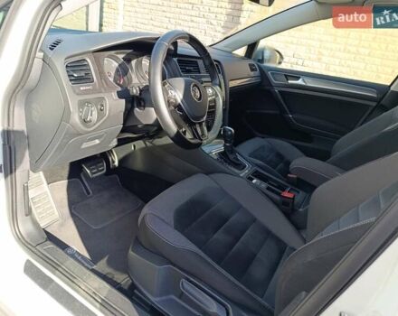 Белый Фольксваген Golf Alltrack, объемом двигателя 1.97 л и пробегом 235 тыс. км за 13600 $, фото 9 на Automoto.ua