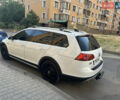 Белый Фольксваген Golf Alltrack, объемом двигателя 1.8 л и пробегом 106 тыс. км за 15000 $, фото 2 на Automoto.ua