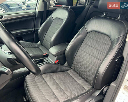 Белый Фольксваген Golf Alltrack, объемом двигателя 2 л и пробегом 287 тыс. км за 14540 $, фото 21 на Automoto.ua