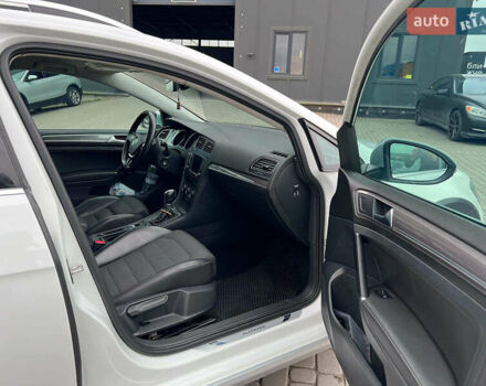 Белый Фольксваген Golf Alltrack, объемом двигателя 2 л и пробегом 287 тыс. км за 14540 $, фото 36 на Automoto.ua