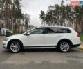 Белый Фольксваген Golf Alltrack, объемом двигателя 1.97 л и пробегом 313 тыс. км за 14950 $, фото 6 на Automoto.ua