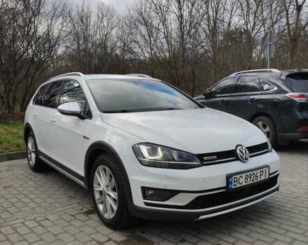 Белый Фольксваген Golf Alltrack, объемом двигателя 1.97 л и пробегом 282 тыс. км за 14700 $, фото 5 на Automoto.ua