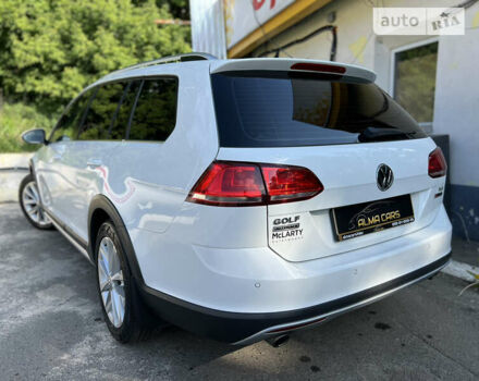 Белый Фольксваген Golf Alltrack, объемом двигателя 1.8 л и пробегом 116 тыс. км за 13900 $, фото 17 на Automoto.ua