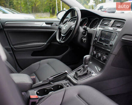 Білий Фольксваген Golf Alltrack, об'ємом двигуна 1.8 л та пробігом 132 тис. км за 14800 $, фото 28 на Automoto.ua