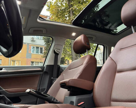 Белый Фольксваген Golf Alltrack, объемом двигателя 1.8 л и пробегом 107 тыс. км за 15000 $, фото 17 на Automoto.ua