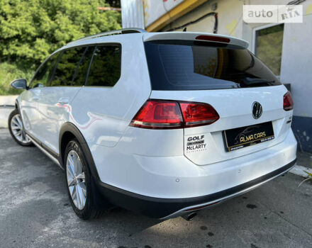 Белый Фольксваген Golf Alltrack, объемом двигателя 1.8 л и пробегом 116 тыс. км за 13900 $, фото 20 на Automoto.ua