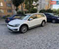 Белый Фольксваген Golf Alltrack, объемом двигателя 1.8 л и пробегом 107 тыс. км за 15000 $, фото 2 на Automoto.ua