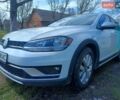 Белый Фольксваген Golf Alltrack, объемом двигателя 1.8 л и пробегом 110 тыс. км за 13900 $, фото 1 на Automoto.ua
