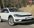 Белый Фольксваген Golf Alltrack, объемом двигателя 2 л и пробегом 181 тыс. км за 14777 $, фото 1 на Automoto.ua