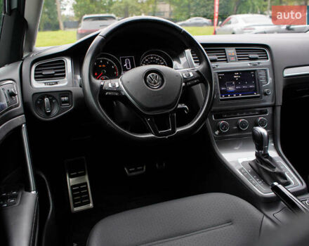 Білий Фольксваген Golf Alltrack, об'ємом двигуна 1.8 л та пробігом 132 тис. км за 14800 $, фото 17 на Automoto.ua