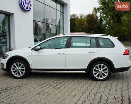 Білий Фольксваген Golf Alltrack, об'ємом двигуна 1.8 л та пробігом 132 тис. км за 14800 $, фото 7 на Automoto.ua