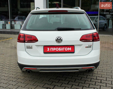 Білий Фольксваген Golf Alltrack, об'ємом двигуна 1.8 л та пробігом 132 тис. км за 14800 $, фото 3 на Automoto.ua