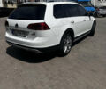 Белый Фольксваген Golf Alltrack, объемом двигателя 1.8 л и пробегом 75 тыс. км за 14600 $, фото 2 на Automoto.ua