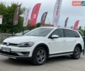 Белый Фольксваген Golf Alltrack, объемом двигателя 2 л и пробегом 235 тыс. км за 15999 $, фото 1 на Automoto.ua