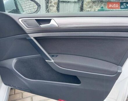 Белый Фольксваген Golf Alltrack, объемом двигателя 2 л и пробегом 234 тыс. км за 18200 $, фото 15 на Automoto.ua