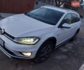 Белый Фольксваген Golf Alltrack, объемом двигателя 2 л и пробегом 234 тыс. км за 18200 $, фото 1 на Automoto.ua