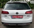 Белый Фольксваген Golf Alltrack, объемом двигателя 2 л и пробегом 188 тыс. км за 19500 $, фото 10 на Automoto.ua