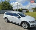 Белый Фольксваген Golf Alltrack, объемом двигателя 2 л и пробегом 192 тыс. км за 18800 $, фото 2 на Automoto.ua