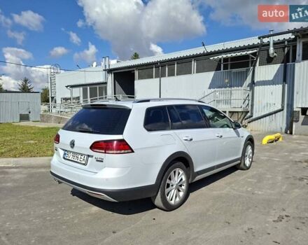 Белый Фольксваген Golf Alltrack, объемом двигателя 2 л и пробегом 192 тыс. км за 18800 $, фото 17 на Automoto.ua
