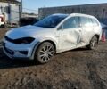 Белый Фольксваген Golf Alltrack, объемом двигателя 1.8 л и пробегом 74 тыс. км за 11500 $, фото 1 на Automoto.ua