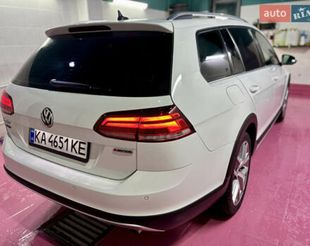 Белый Фольксваген Golf Alltrack, объемом двигателя 1.8 л и пробегом 58 тыс. км за 15999 $, фото 16 на Automoto.ua