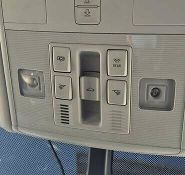 Білий Фольксваген Golf Alltrack, об'ємом двигуна 1.8 л та пробігом 25 тис. км за 16900 $, фото 31 на Automoto.ua