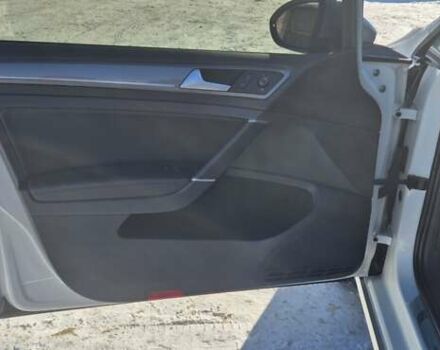 Білий Фольксваген Golf Alltrack, об'ємом двигуна 1.8 л та пробігом 25 тис. км за 16900 $, фото 17 на Automoto.ua