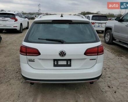 Белый Фольксваген Golf Alltrack, объемом двигателя 1.8 л и пробегом 100 тыс. км за 9700 $, фото 3 на Automoto.ua