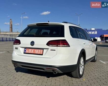 Белый Фольксваген Golf Alltrack, объемом двигателя 1.8 л и пробегом 148 тыс. км за 16000 $, фото 15 на Automoto.ua