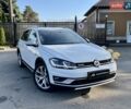 Белый Фольксваген Golf Alltrack, объемом двигателя 1.8 л и пробегом 68 тыс. км за 16555 $, фото 1 на Automoto.ua