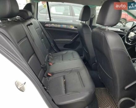 Белый Фольксваген Golf Alltrack, объемом двигателя 1.8 л и пробегом 100 тыс. км за 9700 $, фото 9 на Automoto.ua