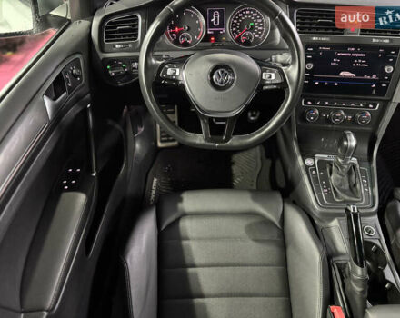 Белый Фольксваген Golf Alltrack, объемом двигателя 1.8 л и пробегом 58 тыс. км за 15999 $, фото 34 на Automoto.ua