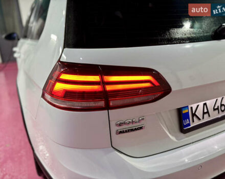 Белый Фольксваген Golf Alltrack, объемом двигателя 1.8 л и пробегом 58 тыс. км за 15999 $, фото 19 на Automoto.ua