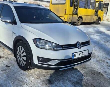 Білий Фольксваген Golf Alltrack, об'ємом двигуна 1.8 л та пробігом 25 тис. км за 16900 $, фото 4 на Automoto.ua