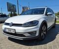Белый Фольксваген Golf Alltrack, объемом двигателя 1.97 л и пробегом 298 тыс. км за 17900 $, фото 2 на Automoto.ua