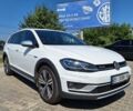 Белый Фольксваген Golf Alltrack, объемом двигателя 1.97 л и пробегом 298 тыс. км за 17900 $, фото 3 на Automoto.ua