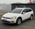 Белый Фольксваген Golf Alltrack, объемом двигателя 1.8 л и пробегом 262 тыс. км за 15500 $, фото 1 на Automoto.ua