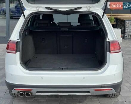 Белый Фольксваген Golf Alltrack, объемом двигателя 1.97 л и пробегом 298 тыс. км за 17900 $, фото 13 на Automoto.ua