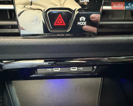 Білий Фольксваген Golf Alltrack, об'ємом двигуна 2 л та пробігом 198 тис. км за 24900 $, фото 78 на Automoto.ua