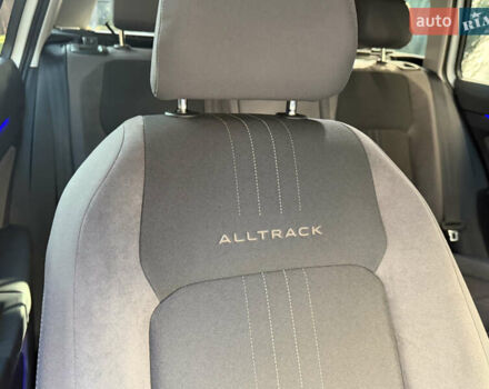 Білий Фольксваген Golf Alltrack, об'ємом двигуна 2 л та пробігом 198 тис. км за 24900 $, фото 53 на Automoto.ua