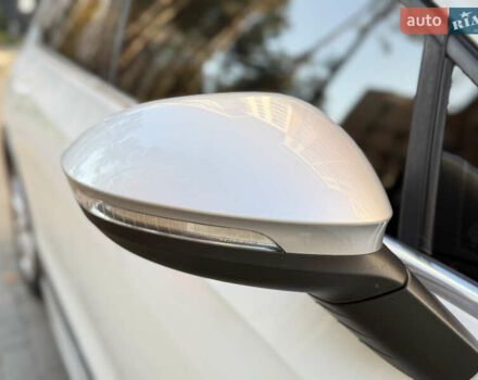 Білий Фольксваген Golf Alltrack, об'ємом двигуна 2 л та пробігом 198 тис. км за 24900 $, фото 28 на Automoto.ua