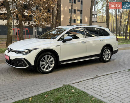 Білий Фольксваген Golf Alltrack, об'ємом двигуна 2 л та пробігом 198 тис. км за 24900 $, фото 8 на Automoto.ua