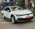 Білий Фольксваген Golf Alltrack, об'ємом двигуна 2 л та пробігом 198 тис. км за 24900 $, фото 3 на Automoto.ua